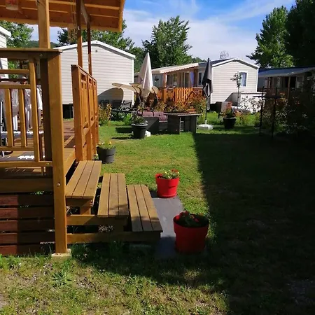 Holiday home A Avec Piscine Partagee Conviviale