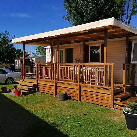 Holiday home A Avec Piscine Partagee Conviviale Condrieu